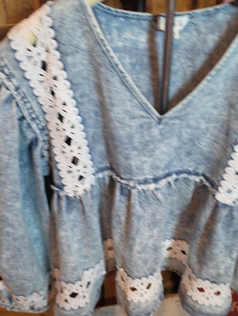 227p POL Light Wash Denim-Effect Tunic with White Lace Trim - Picture 4 of 11